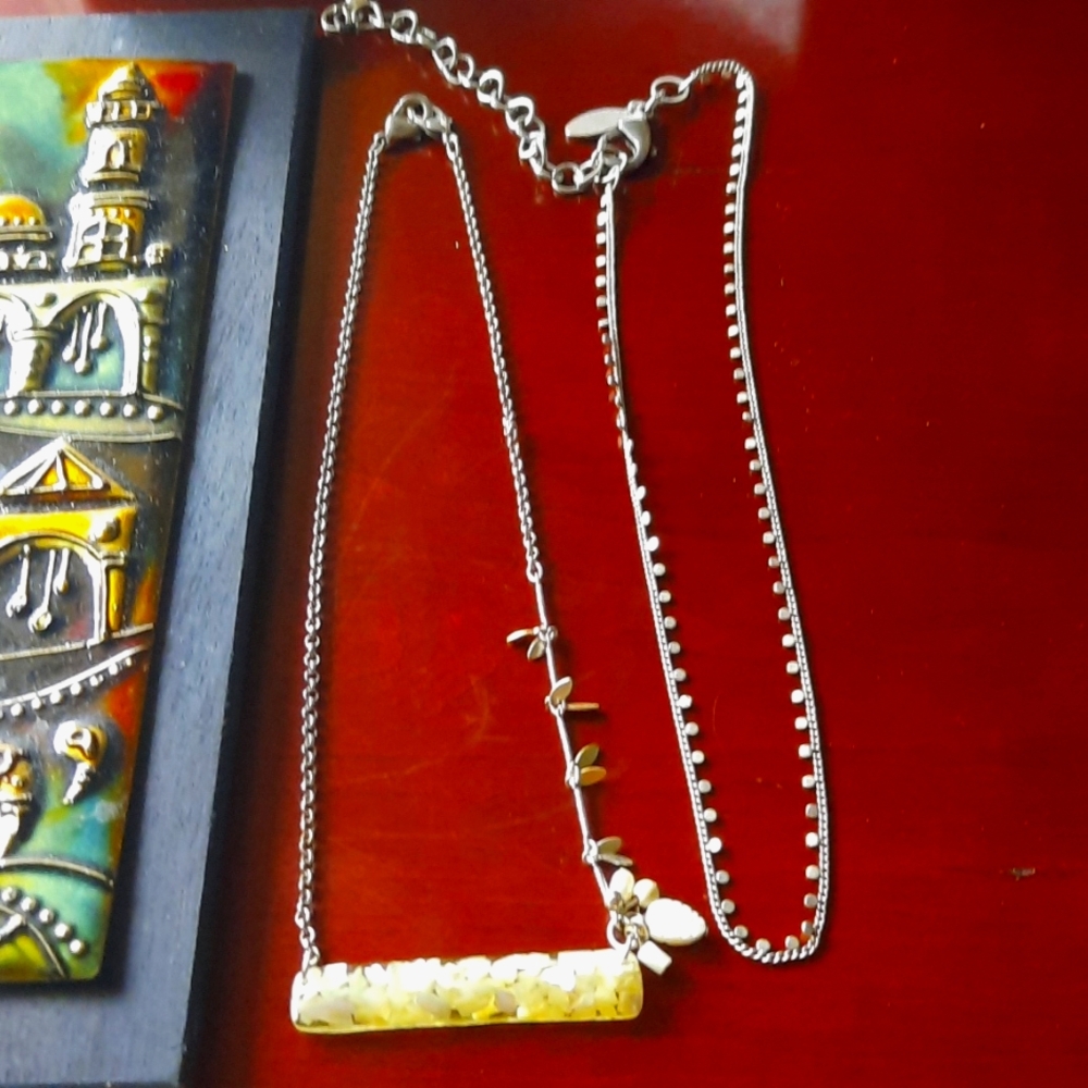Convertible Short Necklace - Picture 4 of 6